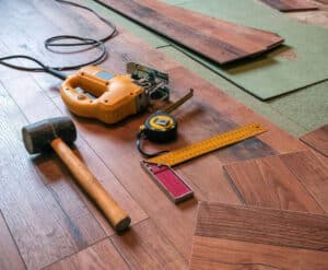 how to remove vinyl flooring