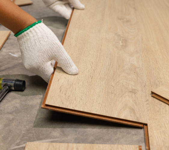 Polyisocyanurate with Vinyl Floor Plank